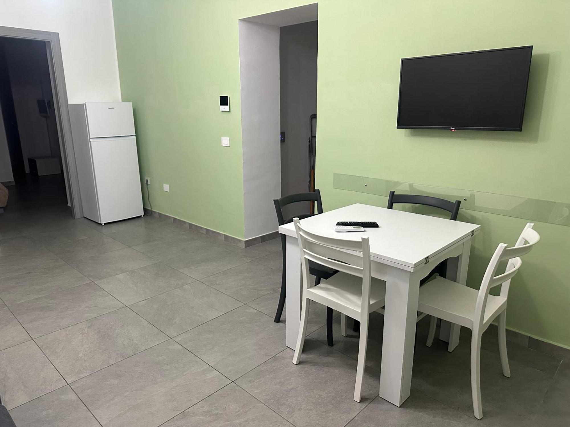 Nathouse Apartment Villafranca Tirrena Ngoại thất bức ảnh