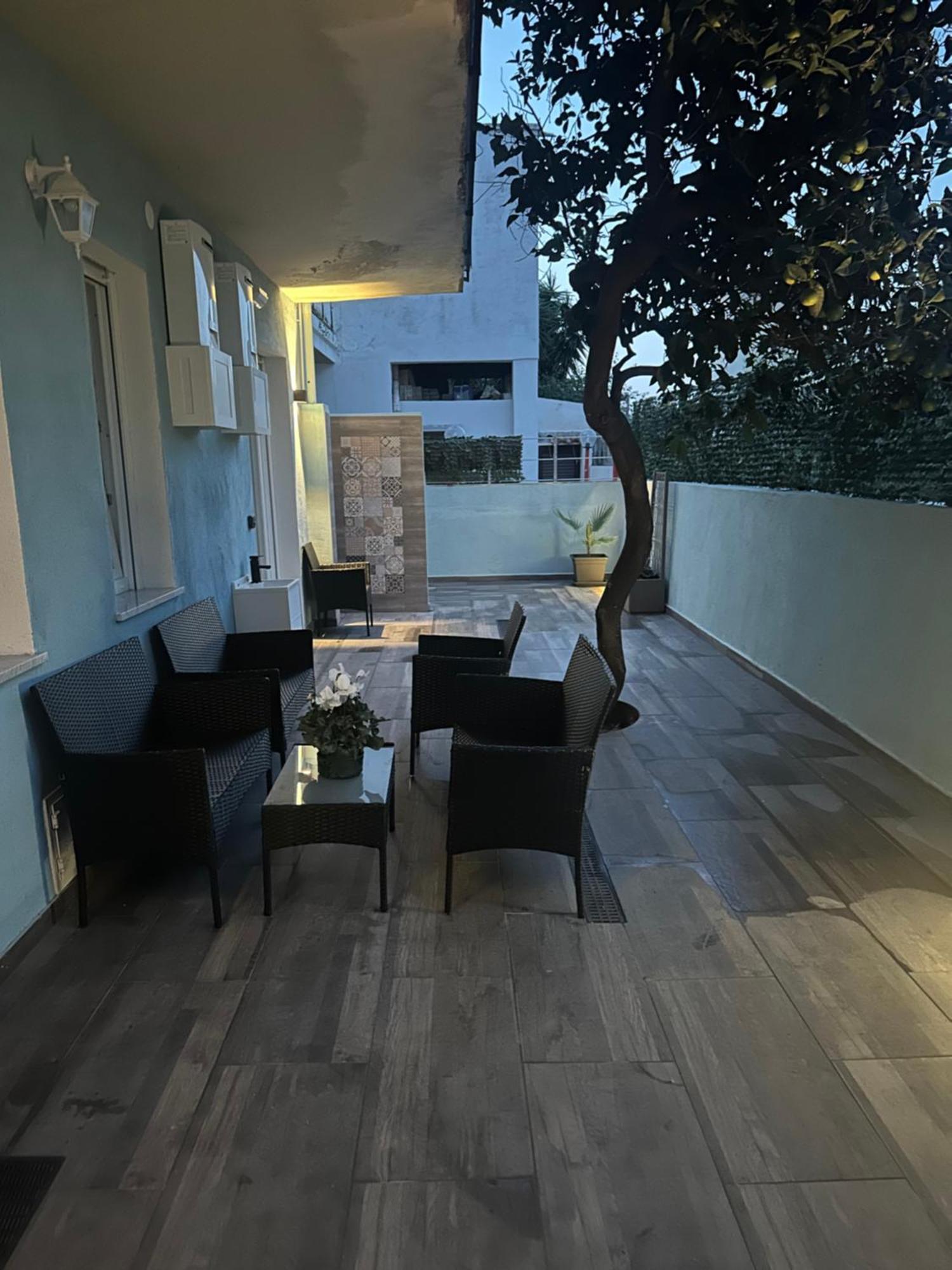 Nathouse Apartment Villafranca Tirrena Ngoại thất bức ảnh
